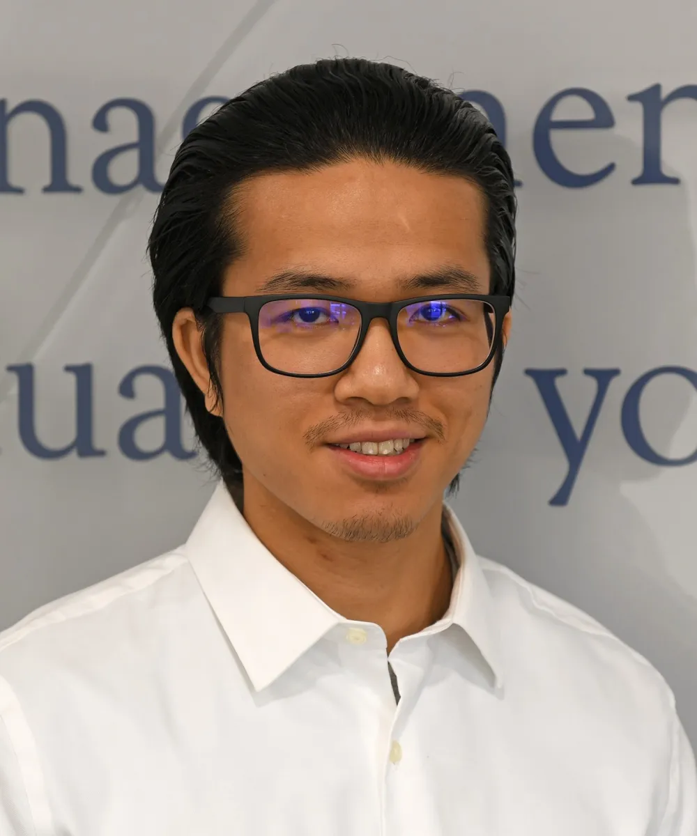 Samson D. | Investment Analyst | Valicenti Advisory Services